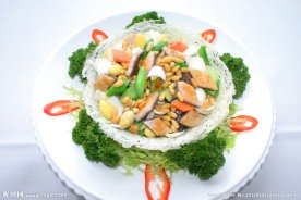 网巢银杏百合虾胶丁