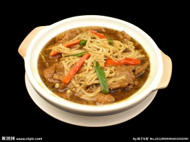 金针牛肉煲