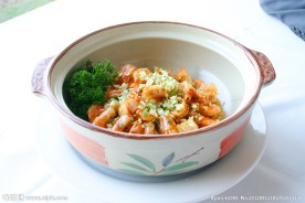 劲蒜粉丝麻虾煲