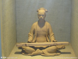 古代人雕像