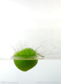 青苹果 落水瞬间