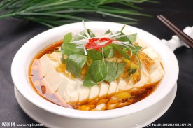 皮蛋拌豆腐