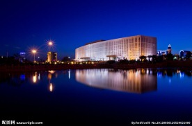 巴彦淖尔市政府夜景