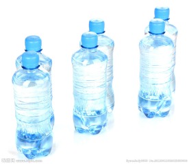 矿泉水