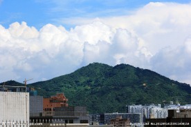 青山白云