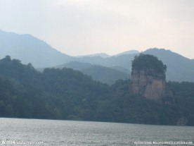 山峰