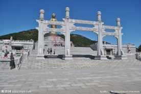 蟠龙立柱