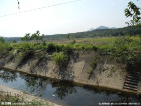 秋天田野