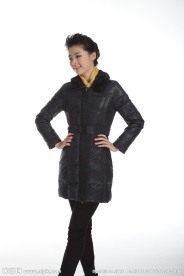 2012冬季羽绒服 模特