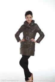 2012冬季羽绒服 模特