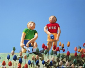 学生浇花