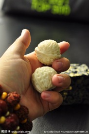 象牙果核桃雕刻