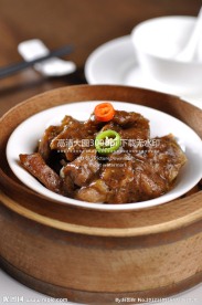 黑椒牛仔骨