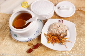 冬虫草炖汤