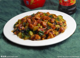 酱爆鸡丁