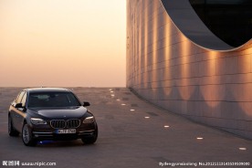 宝马750Li