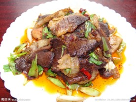 回锅牛肉