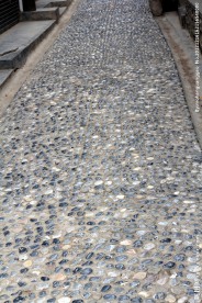 鹅卵石路