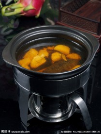 虫草炖海参
