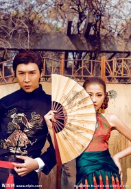 时尚古典婚纱照