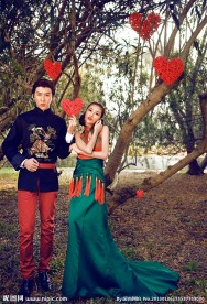 时尚古典婚纱照