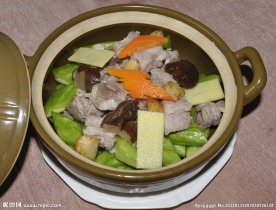 凉瓜排骨煲
