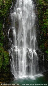 碧玉潭