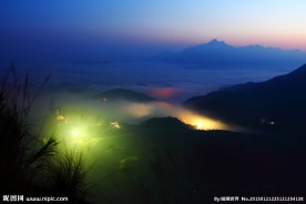 天排山晨曦