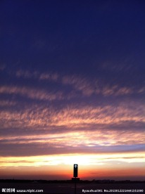 路灯 夕阳