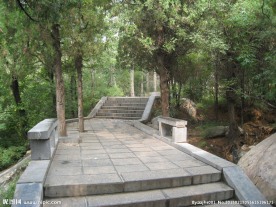 逍遥谷登山步道