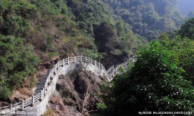 山路风景