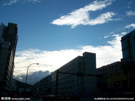 天空