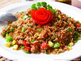 鳗鱼炒饭