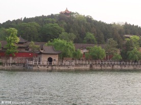 百泉湖