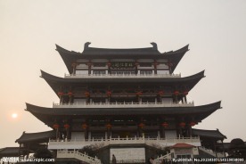 杜甫江阁