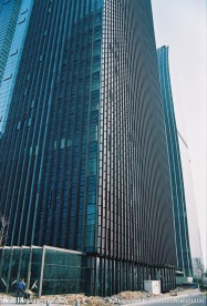 高楼下