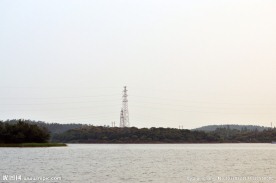水库 人造湖 湖面