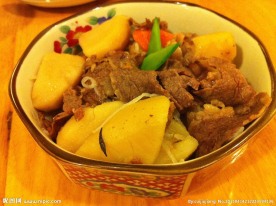 土豆炖牛肉