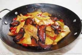 干锅莴笋腊肉