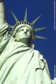 自由女神铜像国家纪念