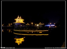 磁湖夜景(非高清)
