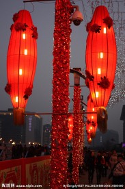 夜晚红灯