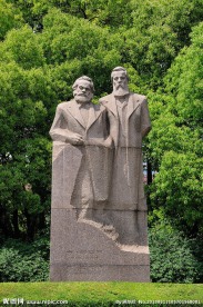 马克思恩格斯塑像