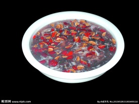 红枣黑米羹