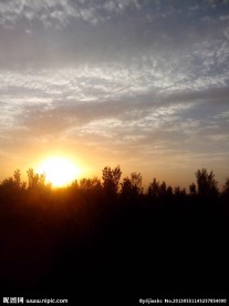 黄昏夕阳西下
