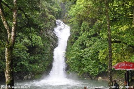井冈山龙潭瀑布