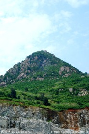岩石山