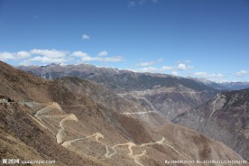 峡谷