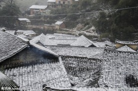 山村雪景