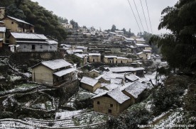 山村雪景